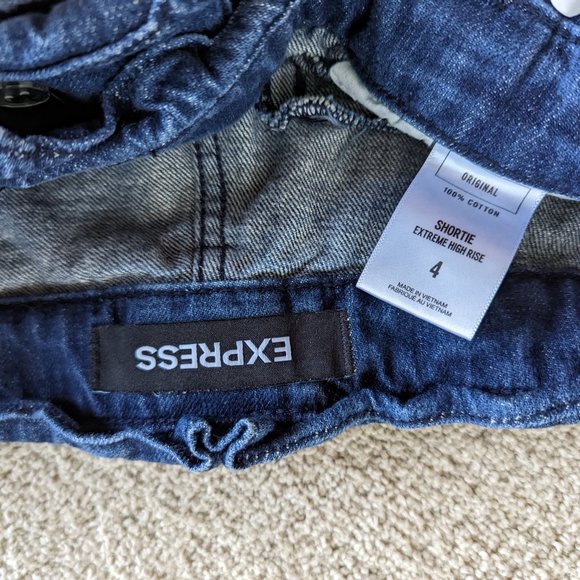 Express Shorties Extreme High Rise - Picture 3 of 3